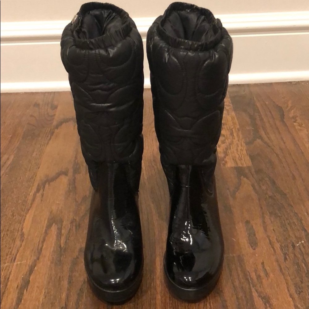 Coach boots